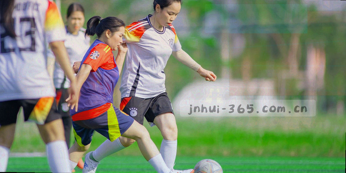 两步登录流程示意图，手机号验证与设置登录方式两个节点用金色轨迹相连